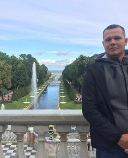Максим